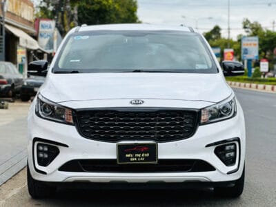 Kia Sedona 2.2 DAT Luxury | sản xuất 2020 ODO 91.000 Km